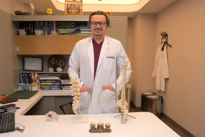 Hareketsiz yaşam boyun ağrılarını tetikliyor