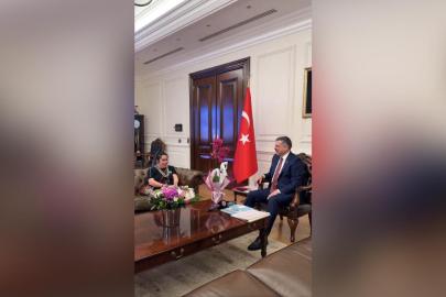 İçişleri Bakanı Çiftçi, Down sendromlu Kısmet'i Bakanlıkta ağırladı