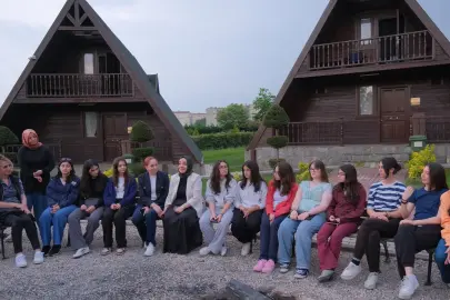 İnegöl’de gençlerin Tübitak Bilim Kampı başladı