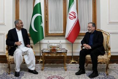 İran ve Pakistan, savaşı sona erdirme çabalarını görüştü
