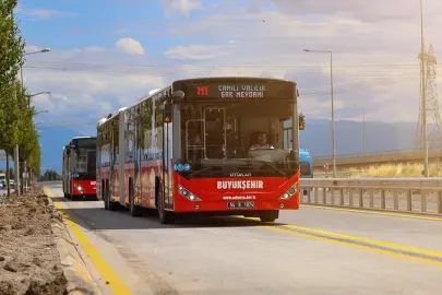 İstanbul Maltepe’de mezarlıklarda bayram temizliği