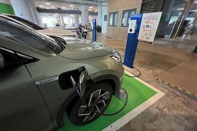 Malezya, ithal elektrikli araçlara yeni şartlar getirecek