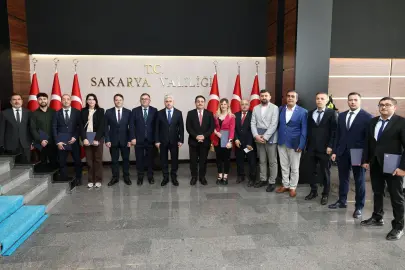 Sakarya'da geleceğin araç teknoloji eğitimlerini alan öğretmenler sertifikalandı