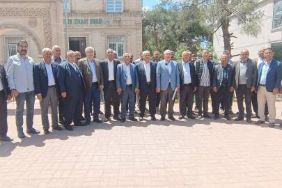 Şanlıurfa'da çiftçilerden elektrik kesintilerine tepki