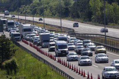 TEM Otoyolu'nda yol çalışması başlıyor. İstanbul yönü trafiğe kapatılacak