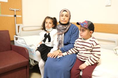 Türkiye’de bir ilk: Dünyada 70 vakası bildirilen hastalıkta başarılı nakil