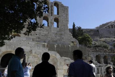 Yunanistan'dan borçları için Akropolis'in satılması istendi