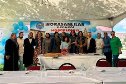 "Bahçe bizden, bohça sizden"  diyerek buluştular