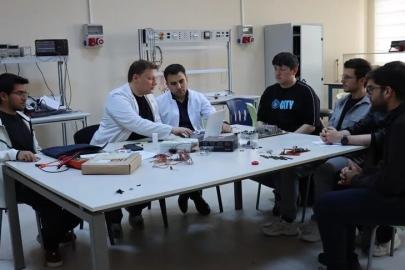 EBYÜ akademisyenlerinden hayvancılıkta yerli sensör projesi