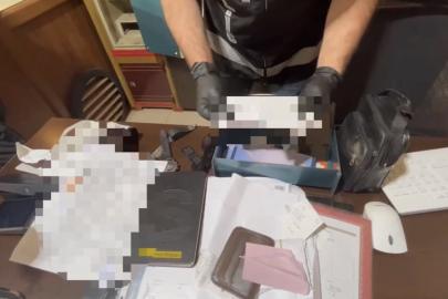 Hayali araç satışıyla tefecilik yaptığı iddia edilen 8 şüpheli gözaltına alındı
