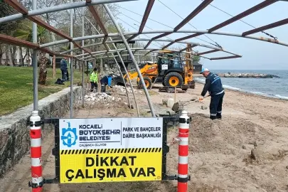Kocaeli Büyükşehir’den sahillere yaz dokunuşu