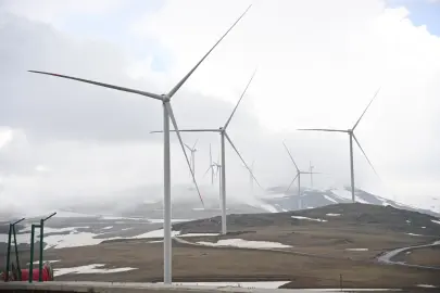 Trabzon'da Soğanlı Rüzgar Enerji Santrali hizmete alındı