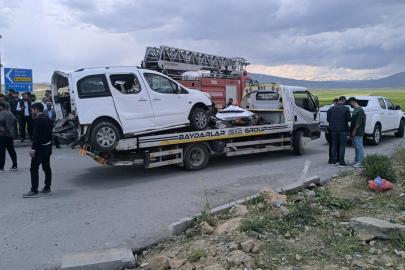 Van’daki feci kaza: Aynı aileden 4 can kaybı