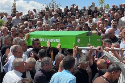 Yüksekova’daki kazada hayatını kaybedenler toprağa verildi