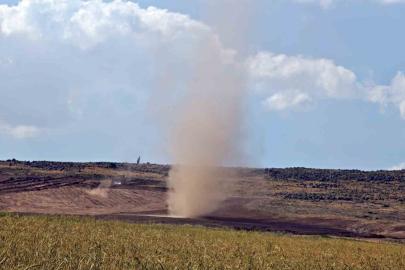 Ahlat’ta hortum kameraya yansıdı