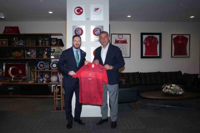 Ahmet Dal’dan TFF Başkanı Hacıosmanoğlu’na Ziyaret