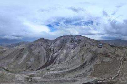 Ağustos ayında Erzurum’da şaşırtan görüntü! Palandöken beyaza büründü