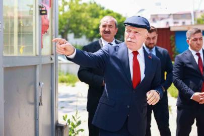 Başkan Sekmen: "Projelerde tarihi ve manevi dokuyu koruyoruz"