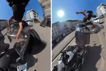 Bursa’da motosiklet sürücüsü, otomobile arkadan çarparak takla attı
