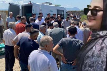 Eşi tarafından katledildi! 3 çocuk annesi Asya son yolculuğuna uğurlandı