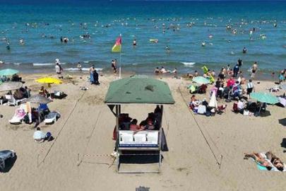 Kentte bir haftada 50 kişi boğulmaktan kurtarıldı