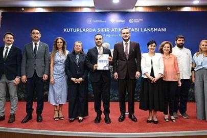 Sanayi ve Teknoloji Bakanı Kacır, 'Kutuplarda Sıfır Atık' kitabının tanıtımında konuştu
