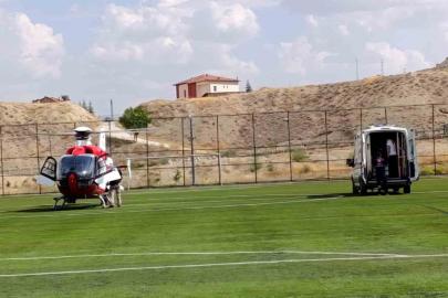 84 yaşındaki hasta hava ambulansıyla Malatya’ya sevk edildi