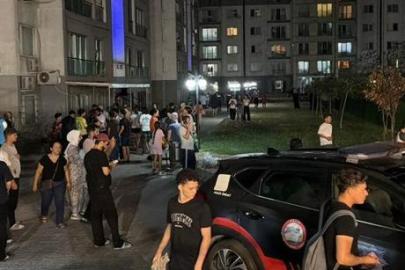 Esenyurt’ta site otoparkında araç yangını! Dumandan etkilenen 27 kişi hastaneye kaldırıldı