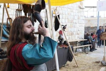 Kapadokya’da zamanda yolculuk! Ürgüp’te binlerce kişi Orta Çağ'da buluştu