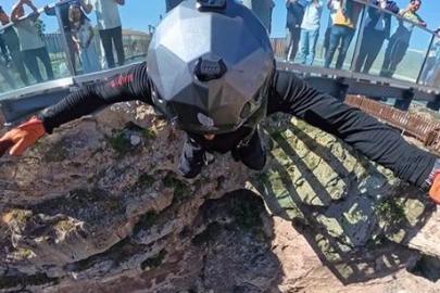 Sivas'ta 243 metreden kendilerini boşluğa bıraktılar! İnanılmaz anlar
