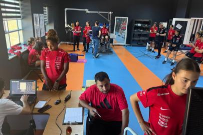 U19 Kadın Millî Takımının performans testleri Atatürk Üniversitesinde gerçekleştirildi
