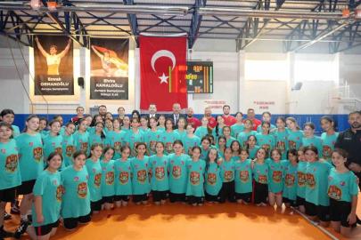 Üzümlü’de milli güreşçiler için gelişim kampı