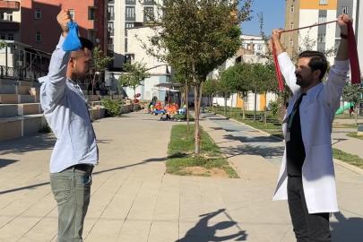 Yüksekova’da parklar sağlık sahnesine dönüştü