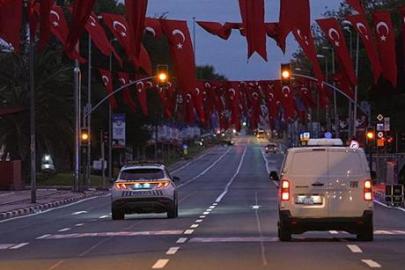 İstanbul'da bazı cadde ve yollar trafiğe kapatıldı