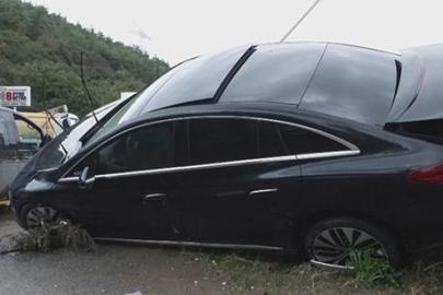 İstanbul'da sel felaketi! Aracıyla mahsur kalan sürücü: 1 kilometre sürüklendik, canımızı zor kurtardık