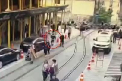 Taksim’de uyuşturucu alışverişinde yakalandı! Telefonundaki su faturası evini ortaya çıkardı